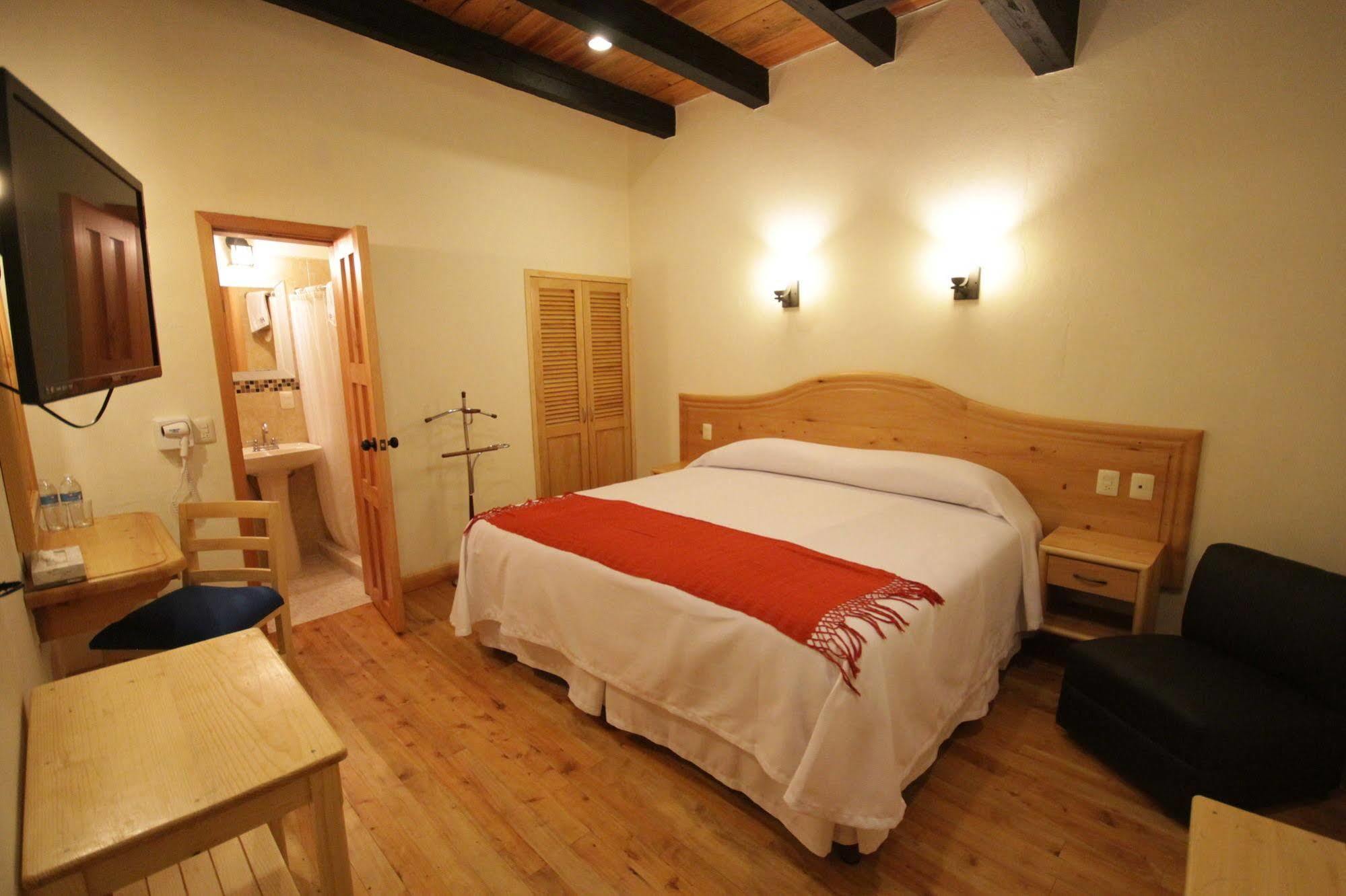 Hotel Provincia San Cristobal de las Casas Bagian luar foto